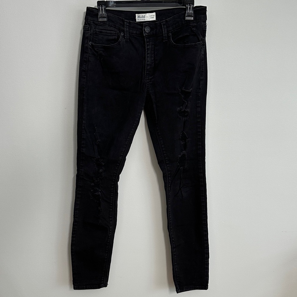 Mudd Low Rise Skinny Flex Stretch Black Distressed Jeans